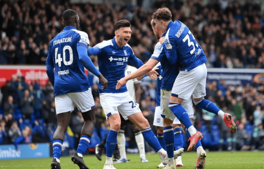 欧冠前瞻：费伦茨瓦罗斯VS卡拉巴赫—比分预测