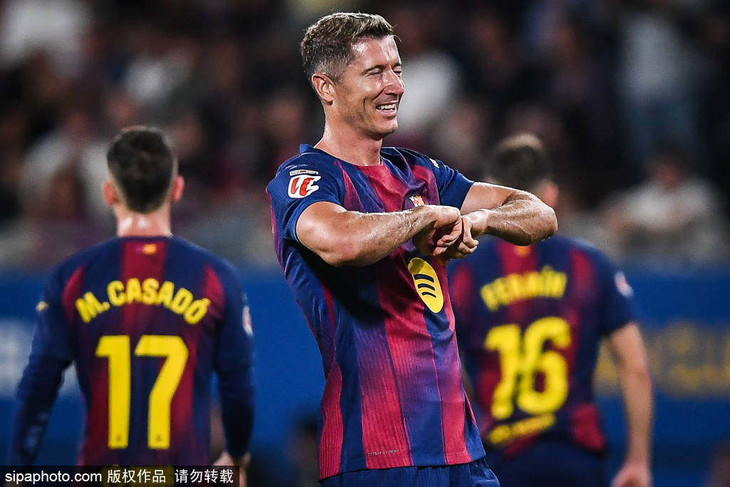 西甲迈阿密首秀！巴萨与比利亚雷亚尔的跨洋对决背后藏着什么玄机？